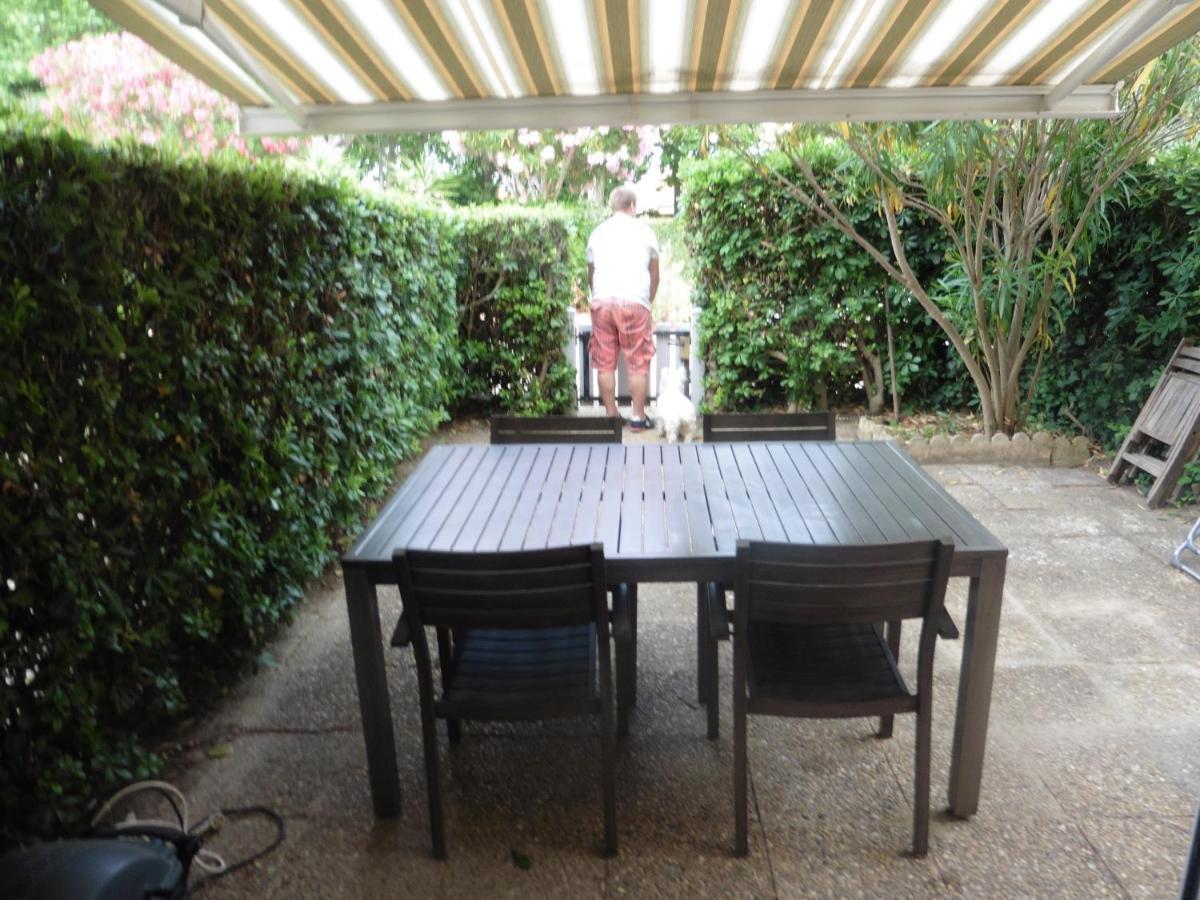 Flat Apartment Saint-Cyprien  Luaran gambar